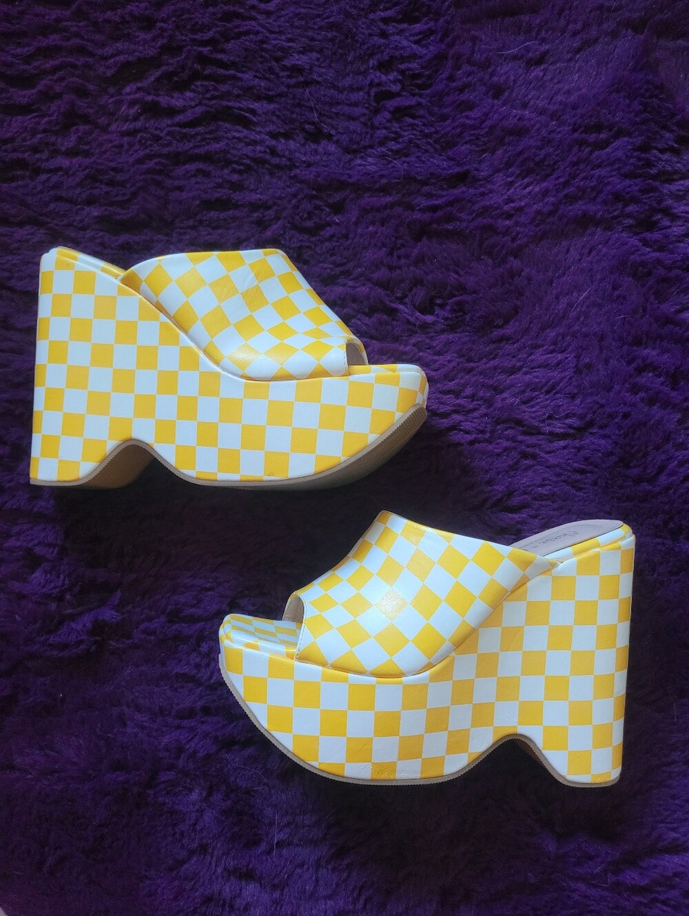 Chase & Chloe Wedges